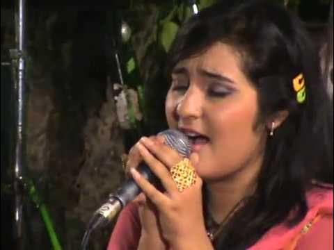Bary bay murawwat hay yee husn waly by Sara Raza Khan