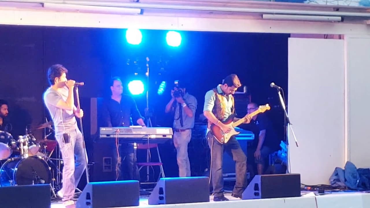 Aitebar Junaid Jamshed Cover by Shehzad Roy Live in Toronto