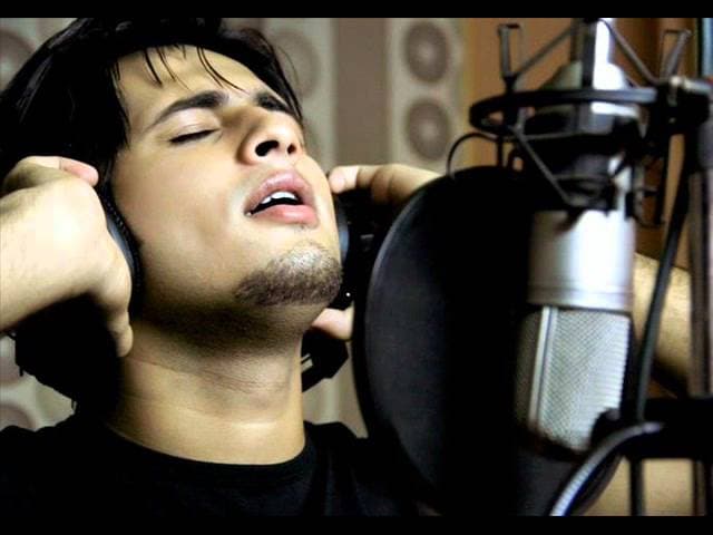 Kehna hI Kia By Sarmad Qadeer