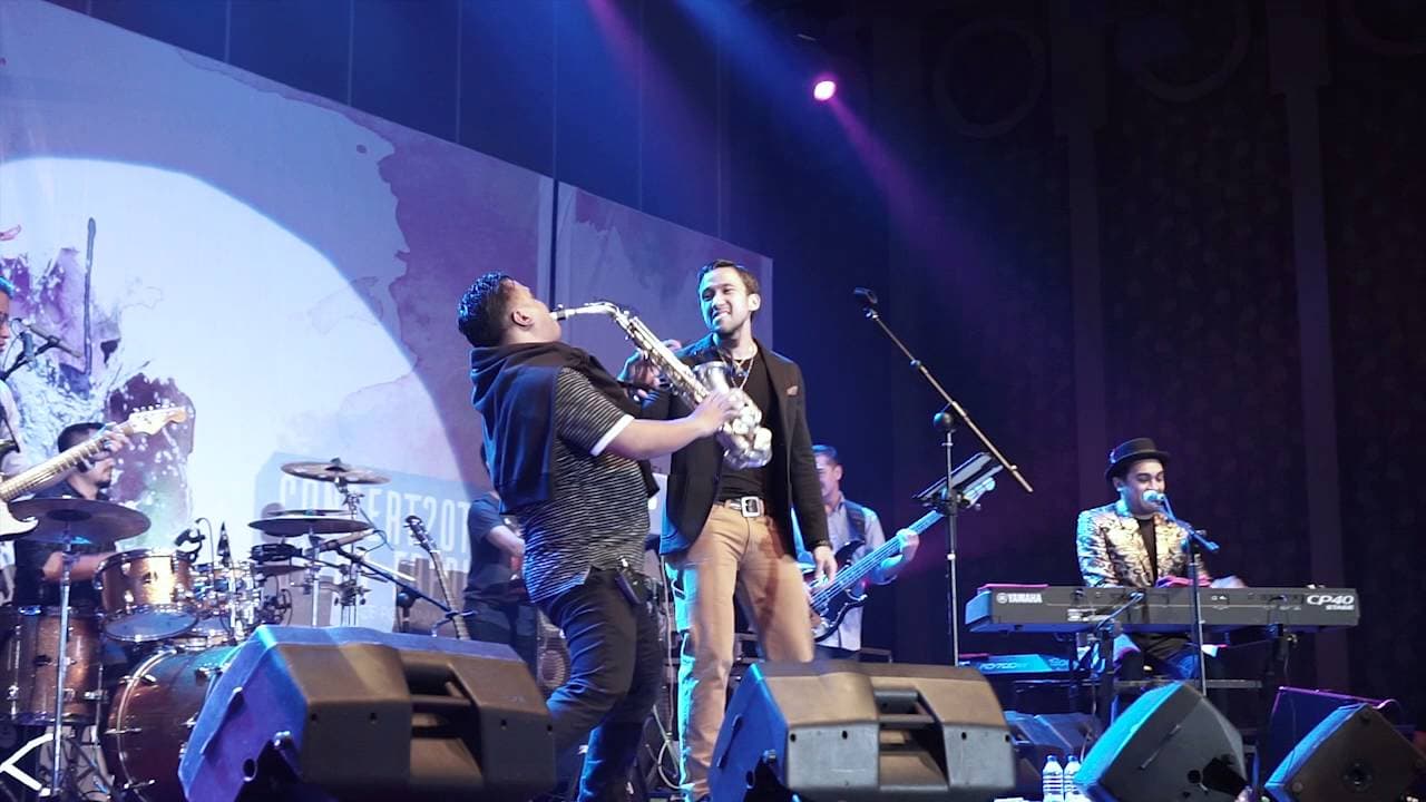Glenn Fredly feat. Maruli Tampubolon -  Akhir Cerita Cinta (Live)