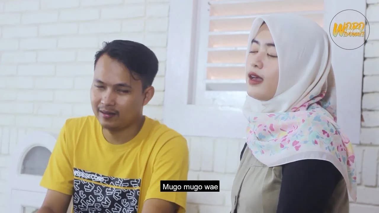 Deswa Utomo - Luntur (Cover by Woro Widowati)