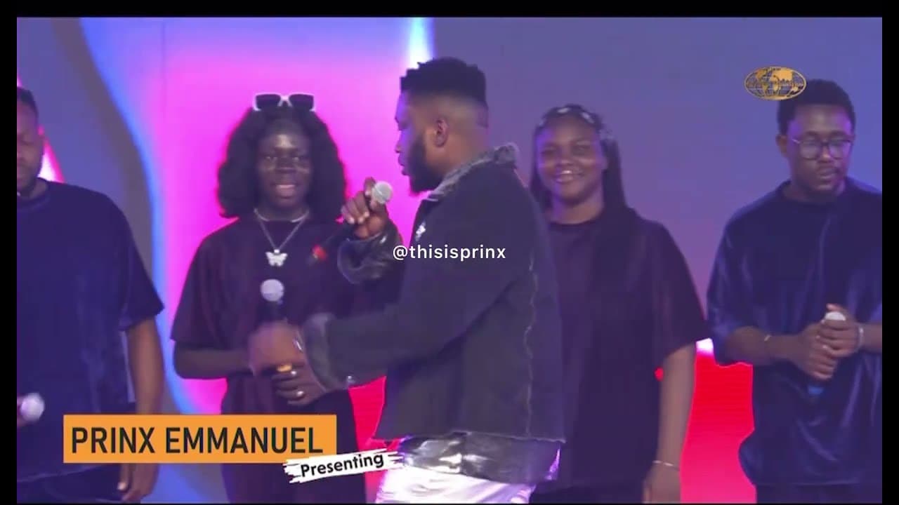 Prinx Emmanuel Amayanabo (Afrobeat worship session) with pastor David ibiyeomie
