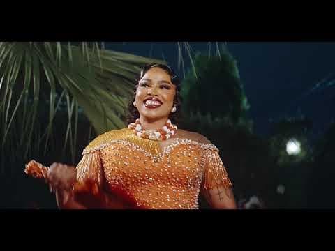 Blanche Bailly - Mon Homme [ OFFICIAL VIDEO ]