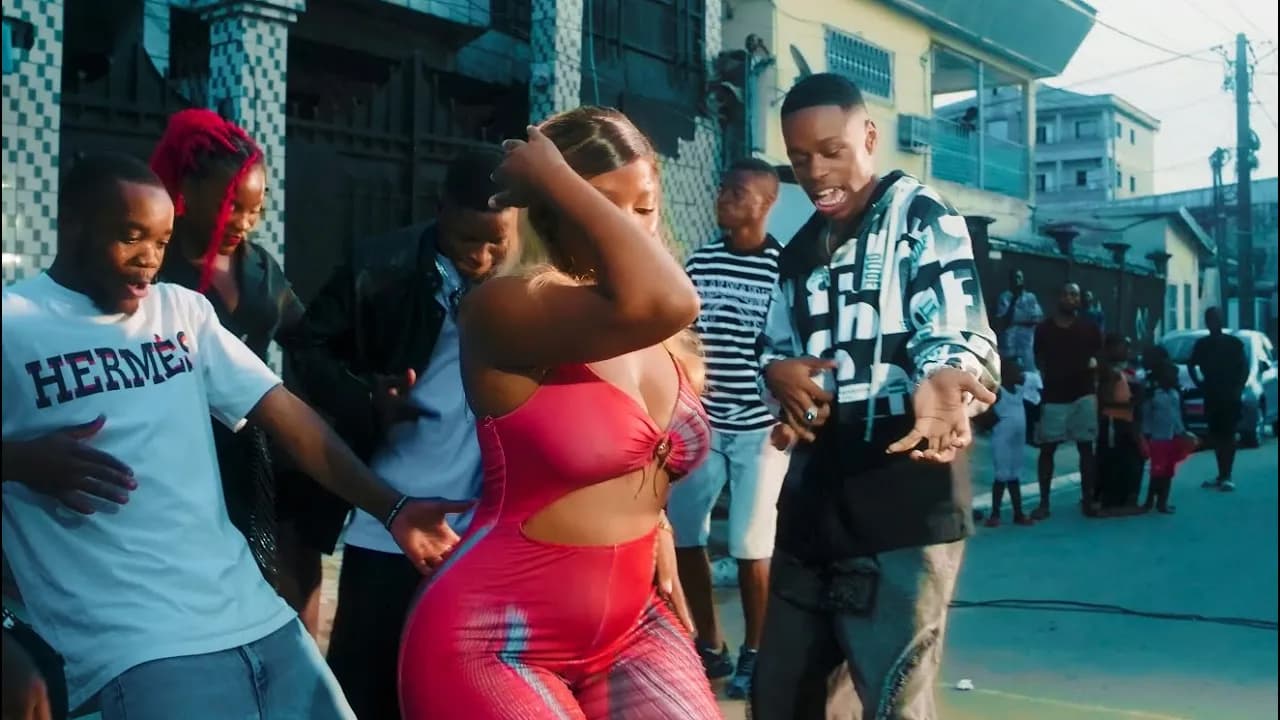 MANIOK - MAMOULร FEAT SCANNER NEVILLE (CLIP OFFICIEL)