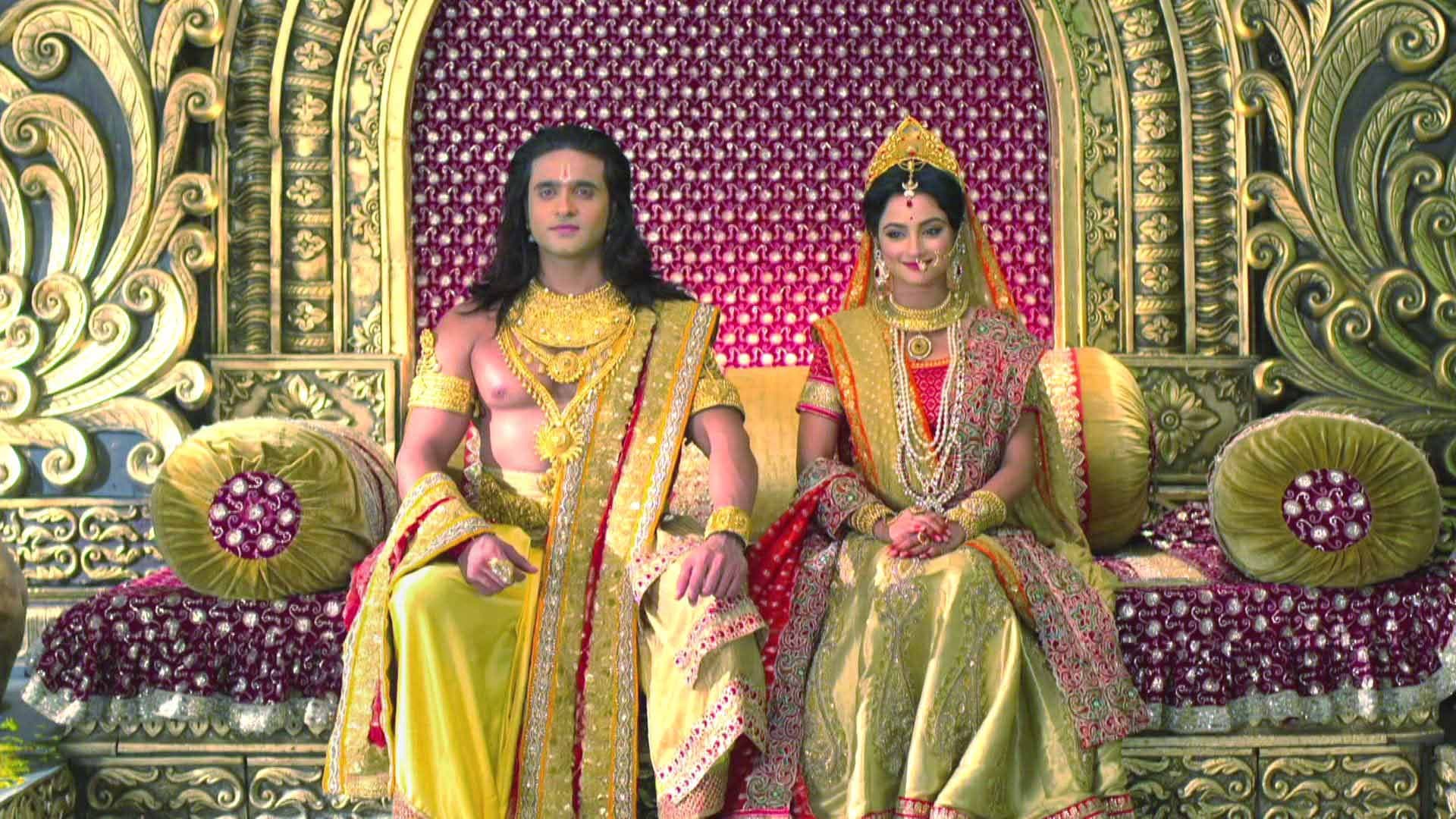 Ram, Sita And Lakshman In Ayodhya