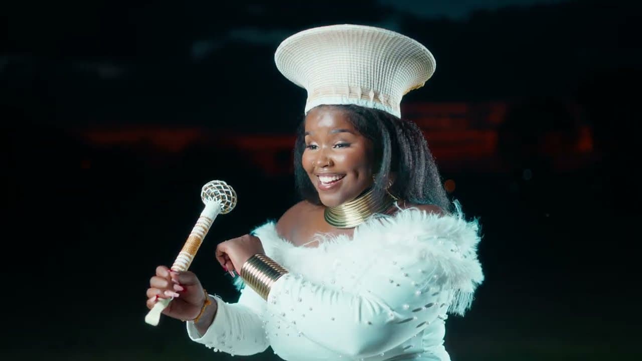 King Temoso x Master KG & Nkosazana Daughter - Dali Wami (feat Nobuhle) (Official Music Video)